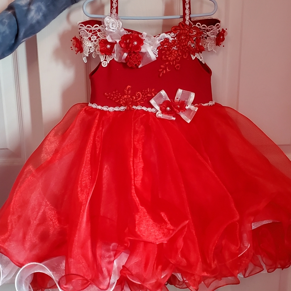 Girls babydoll pageant dress (corsett back)